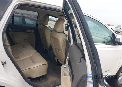 2008 Lincoln Mkx z USA, uszkodzony, nr VIN 2LMDU68C38BJ26595